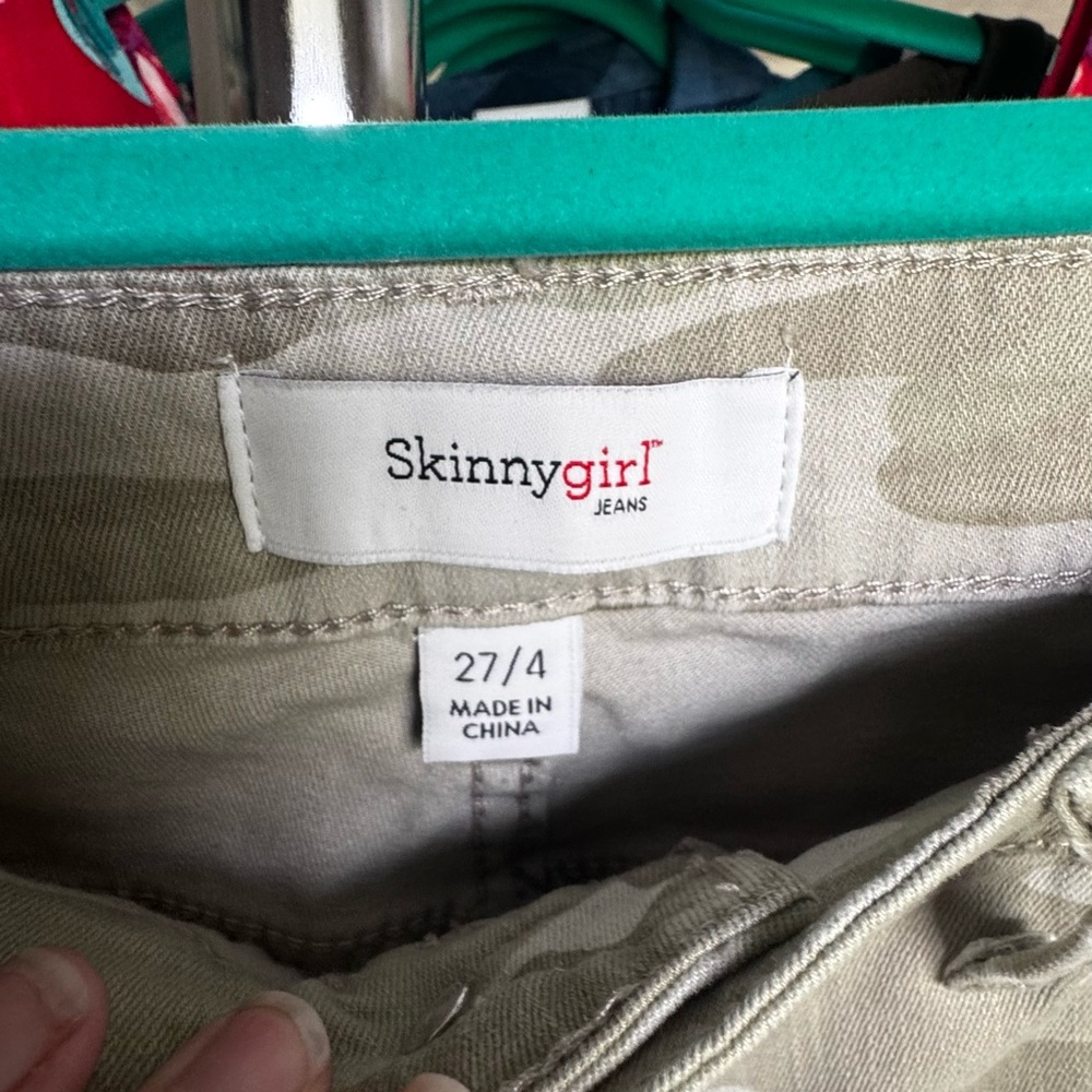 Skinny Girl Light Camo Jeans - Picture 3 of 9